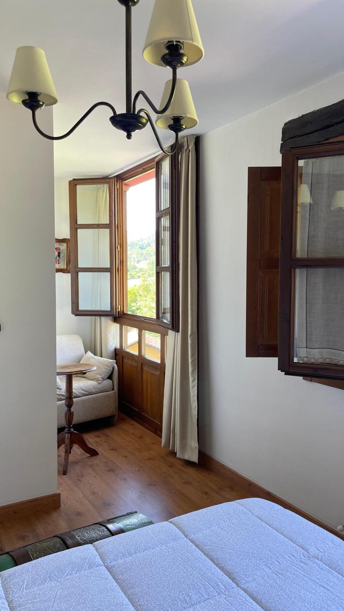 Apartamentos El Picoretu เมสตัส เด กอน ภายนอก รูปภาพ